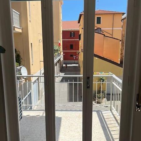 Borgo Marina Apartments Imperia Buitenkant foto